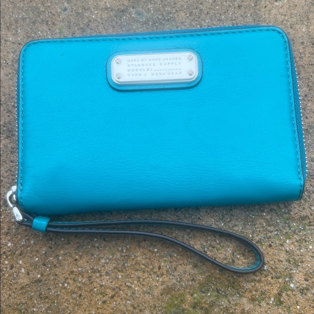 Marc By Marc Jacobs Classic Q Wingman Turquoise Wristlet Zip Wallet